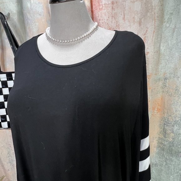 📌bpc Selection Classic Black and White Bat Wings Viscose Midi Dress - Picture 7 of 15